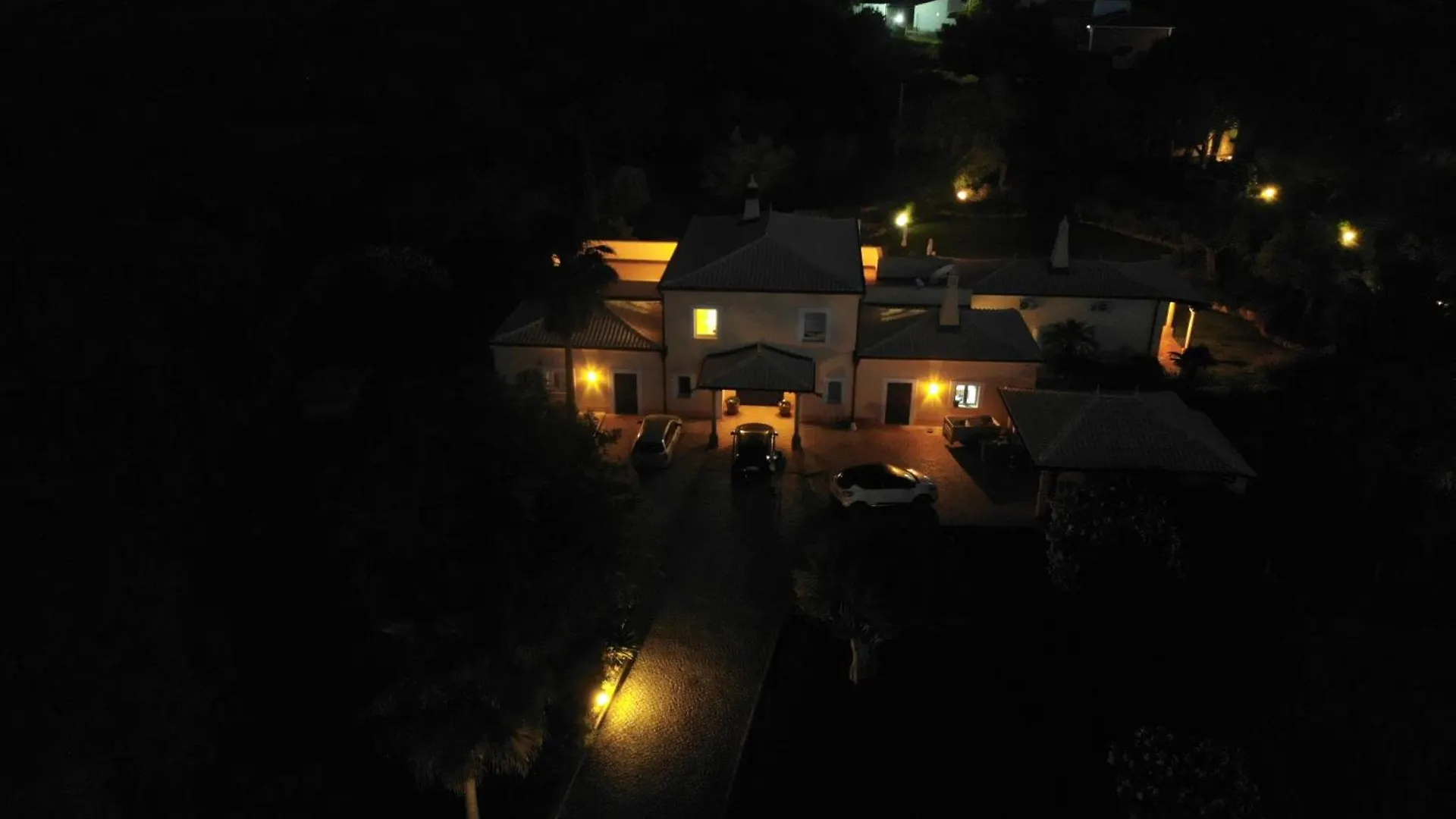 Vila Relaxmountain B&B São Bartolomeu de Messines Bed & Breakfast