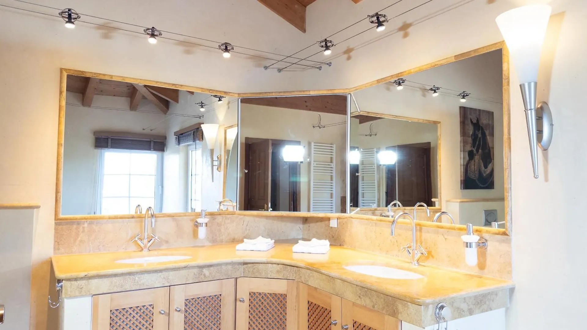 Vila Relaxmountain B&B São Bartolomeu de Messines Bed & Breakfast