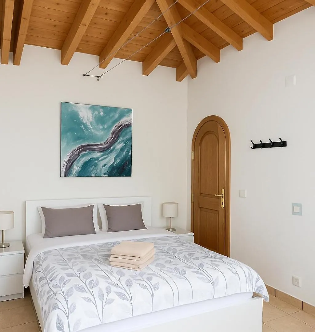Bed & Breakfast Vila Relaxmountain B&B São Bartolomeu de Messines