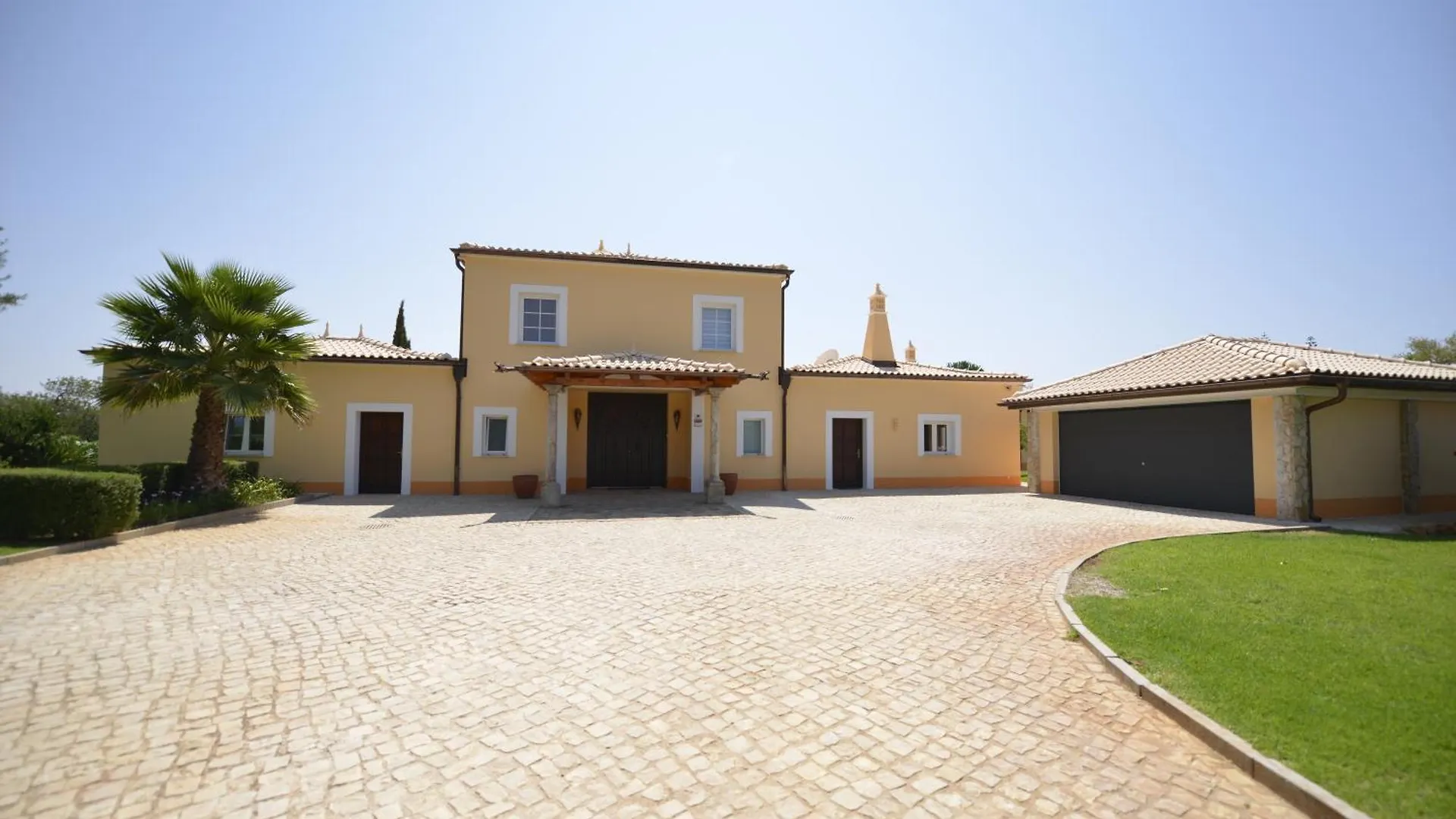 Vila Relaxmountain B&B Sao Bartolomeu de Messines Bed & Breakfast